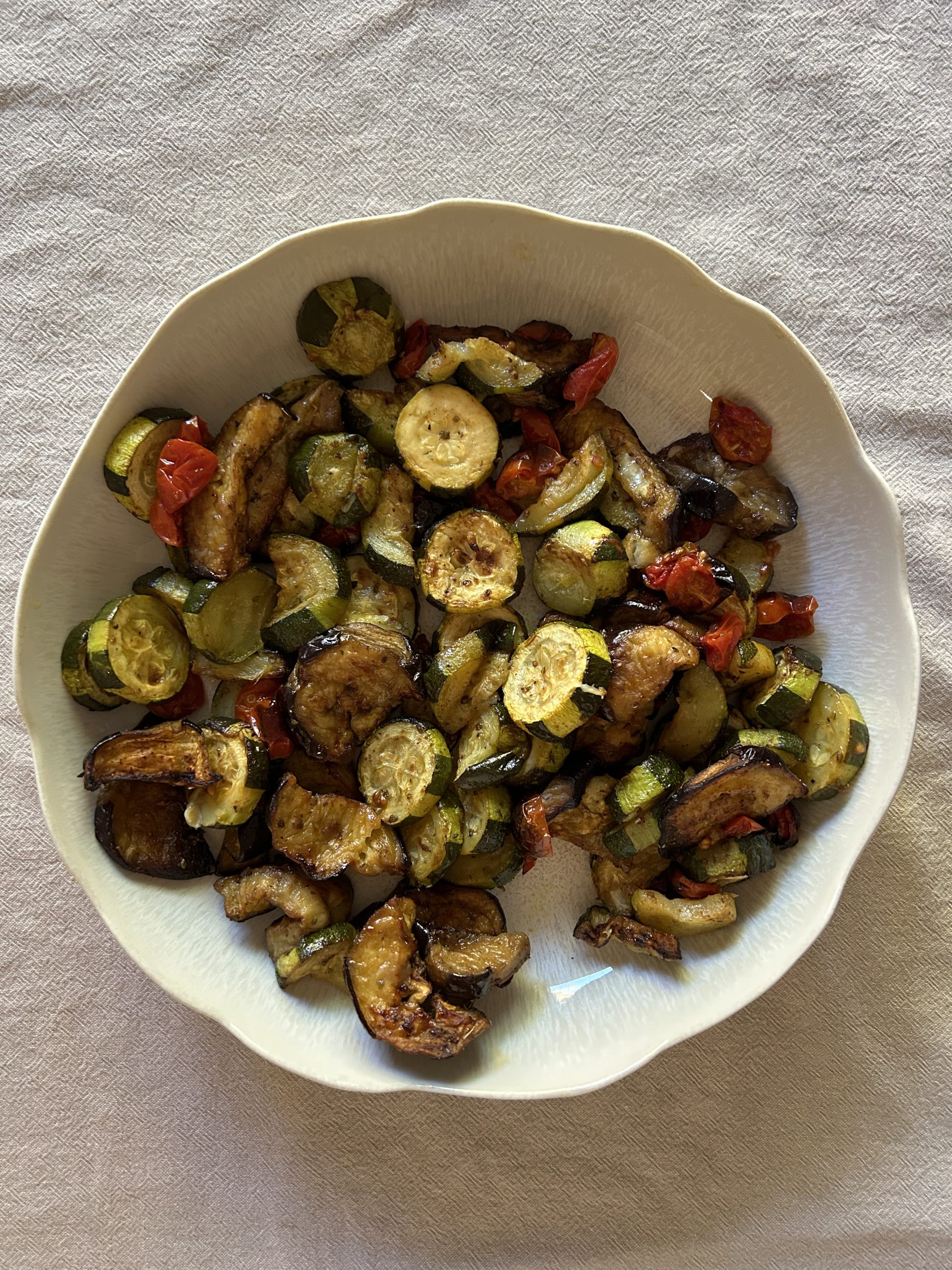 Salade de légumes rôtis